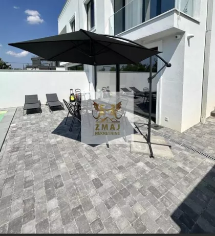 Sremska Kamenica | 4zida.rs