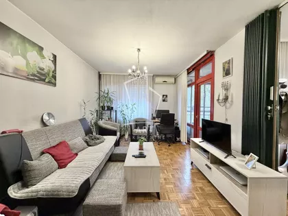 Bulevar oslobođenja | 4zida.rs