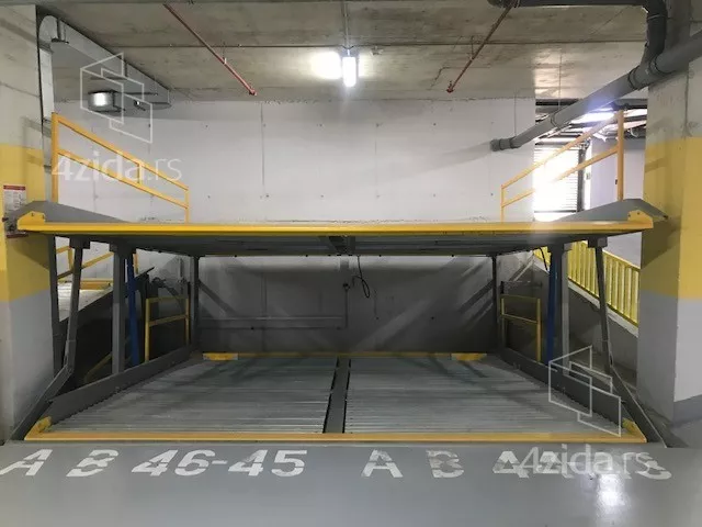 Parking | 4zida
