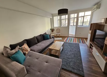 Crveni Krst Vračar | 4zida.rs