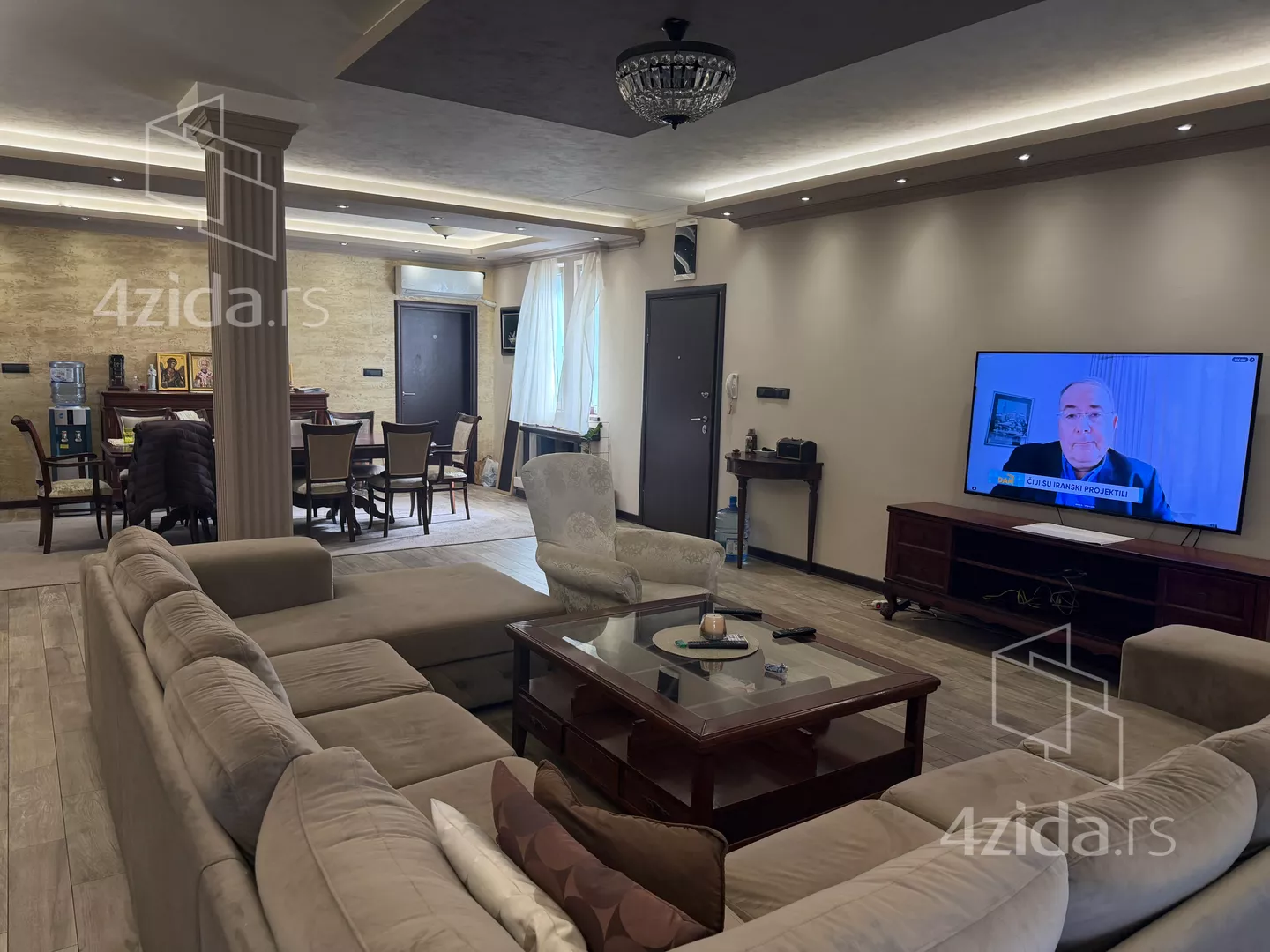 Petosoban stan | 4zida