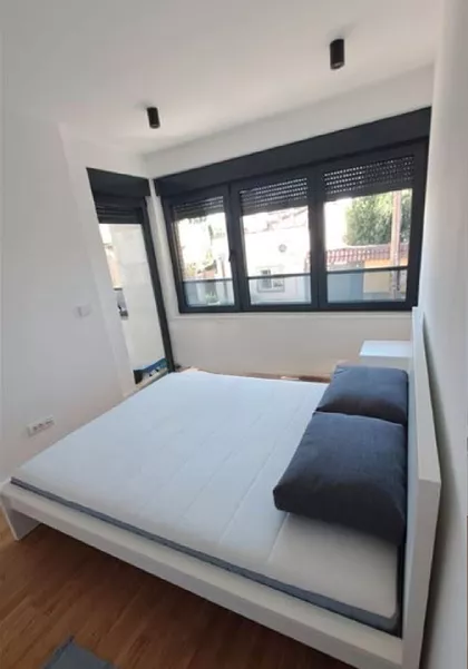 Crveni Krst Vračar | 4zida.rs