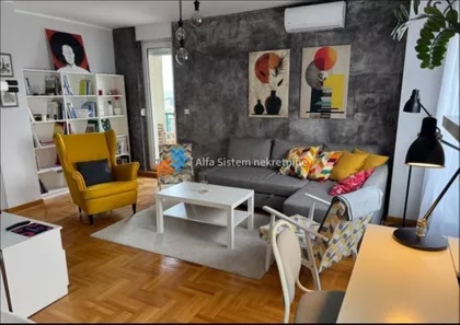 Stepa Stepanović | 4zida.rs