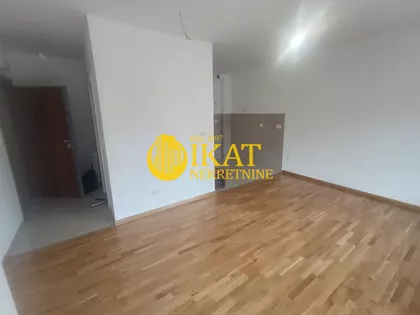 Slavujev Venac | 4zida.rs