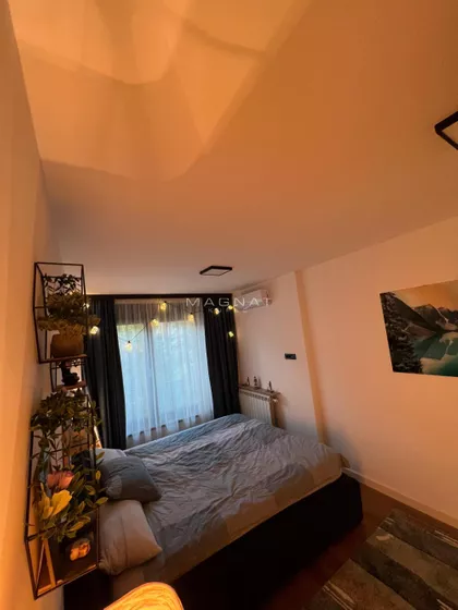 22. oktobra | 4zida.rs