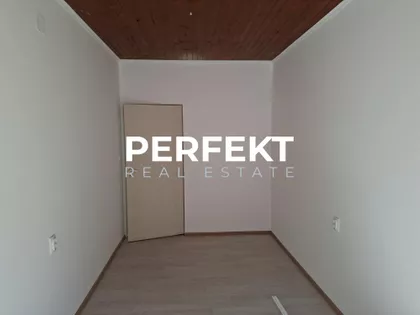 6. oktobra | 4zida.rs