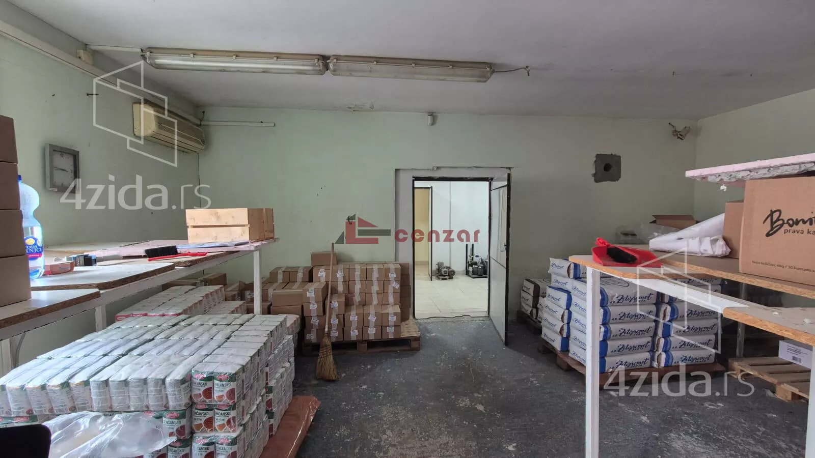 Poslovna zgrada | 4zida