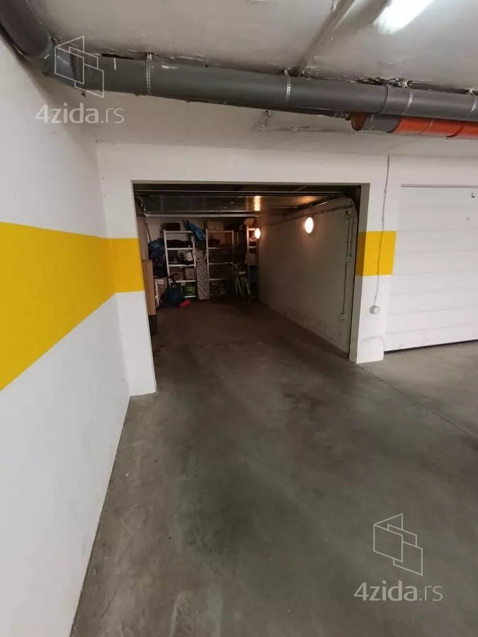 Garaža/Parking | 4zida