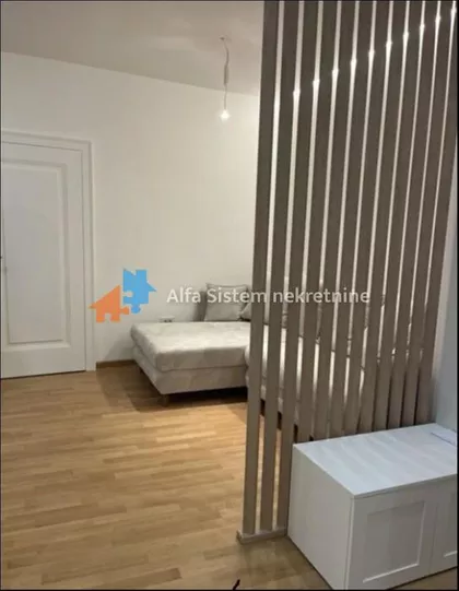 Karađorđev Trg | 4zida.rs