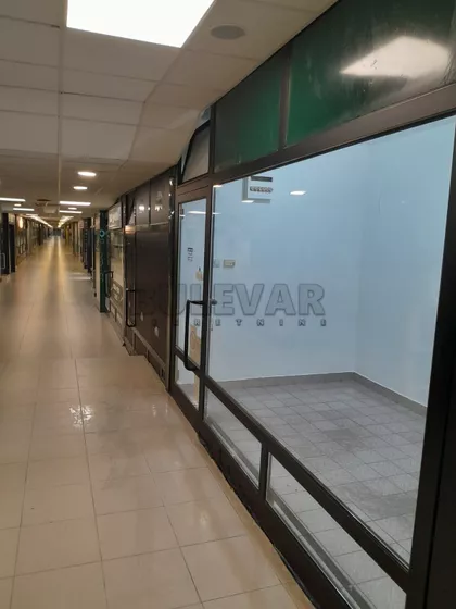 Obrenovićeva | 4zida.rs