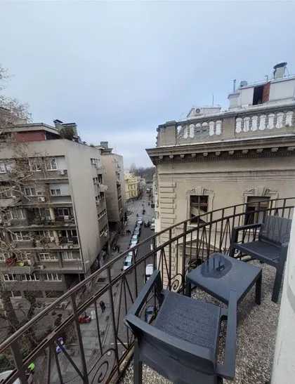 Cara Lazara 10 | 4zida.rs