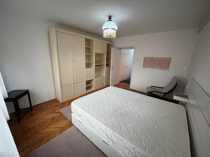 Carigradska | 4zida.rs