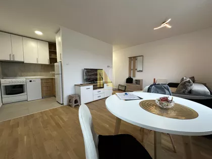 Petrovaradin | 4zida.rs