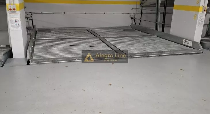 Parking | 4zida