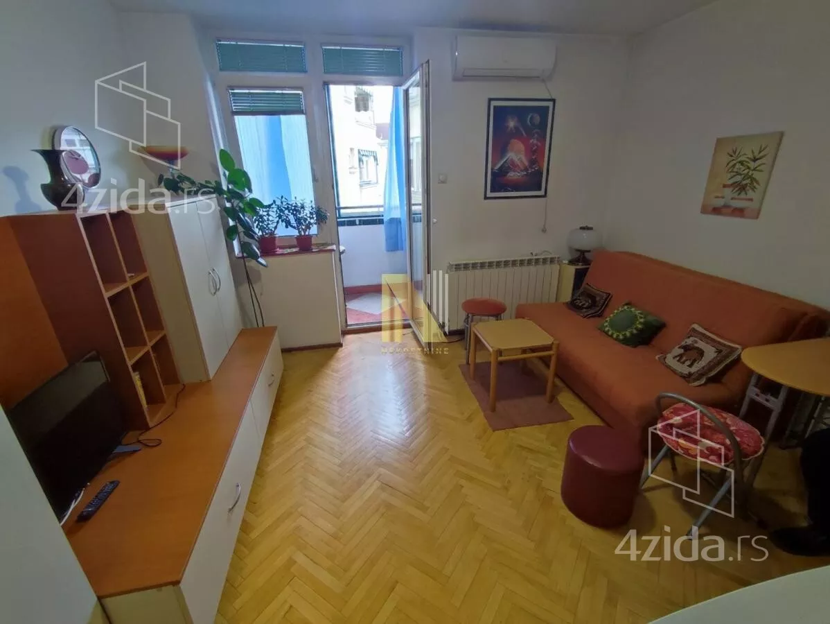 Garsonjera | 4zida