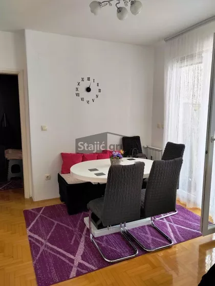 Železnik | 4zida.rs