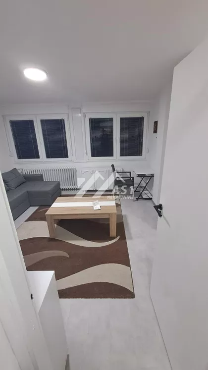 Bulevar Cara Lazara | 4zida.rs