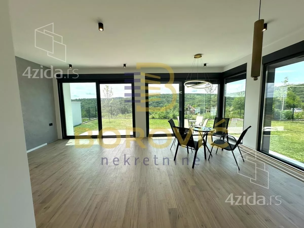 Kuća | 4zida