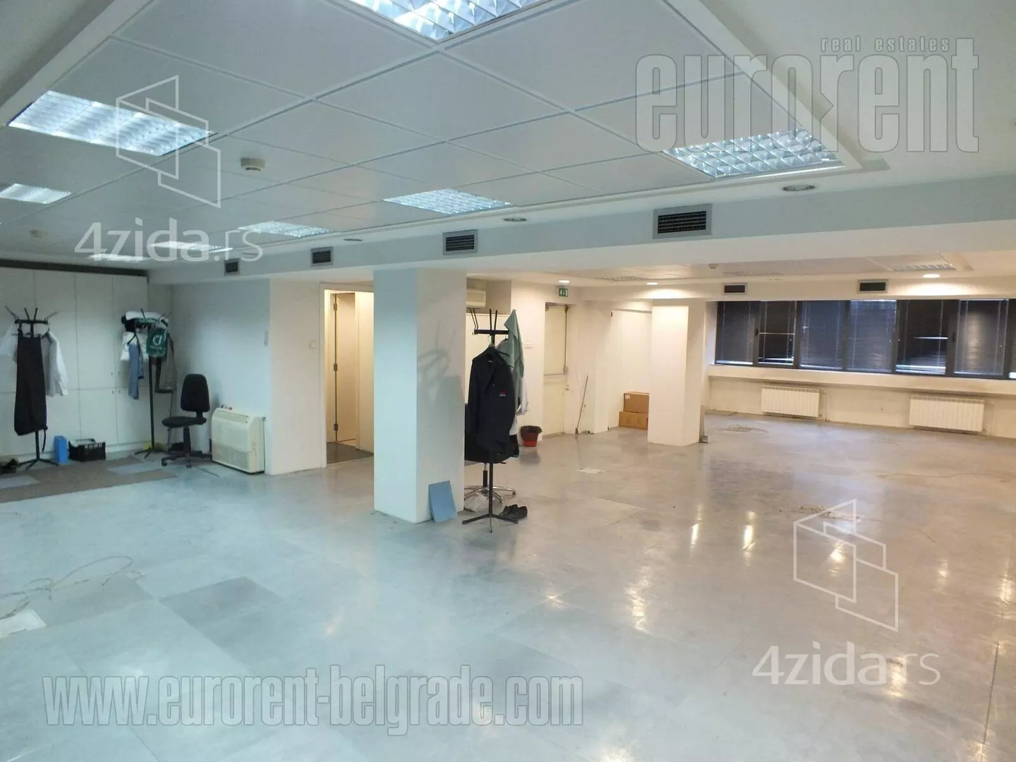 Poslovni prostor | 4zida