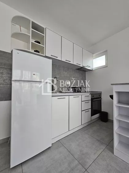 Lesnina | 4zida.rs