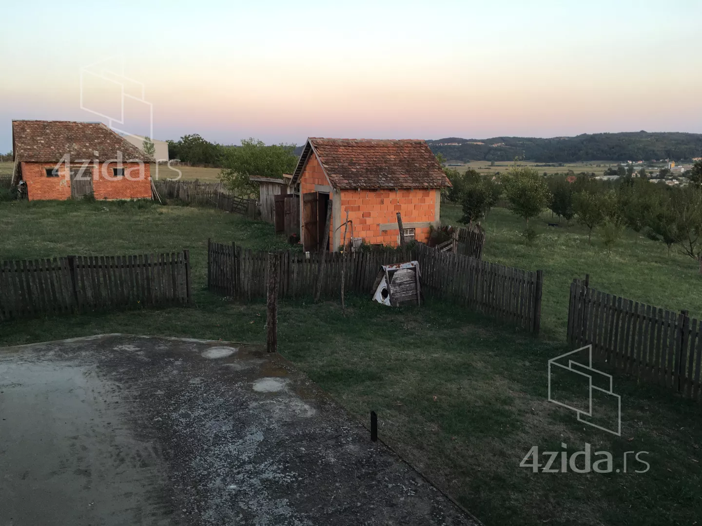 3-etažna kuća | 4zida