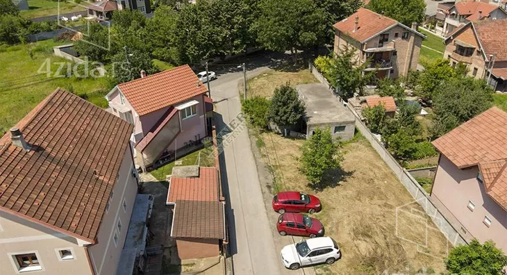 Građevinsko zemljište | 4zida