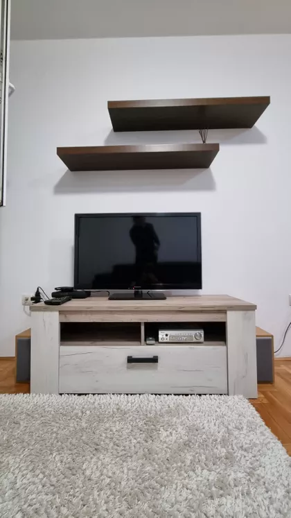 Janka Čmelika 24 | 4zida.rs