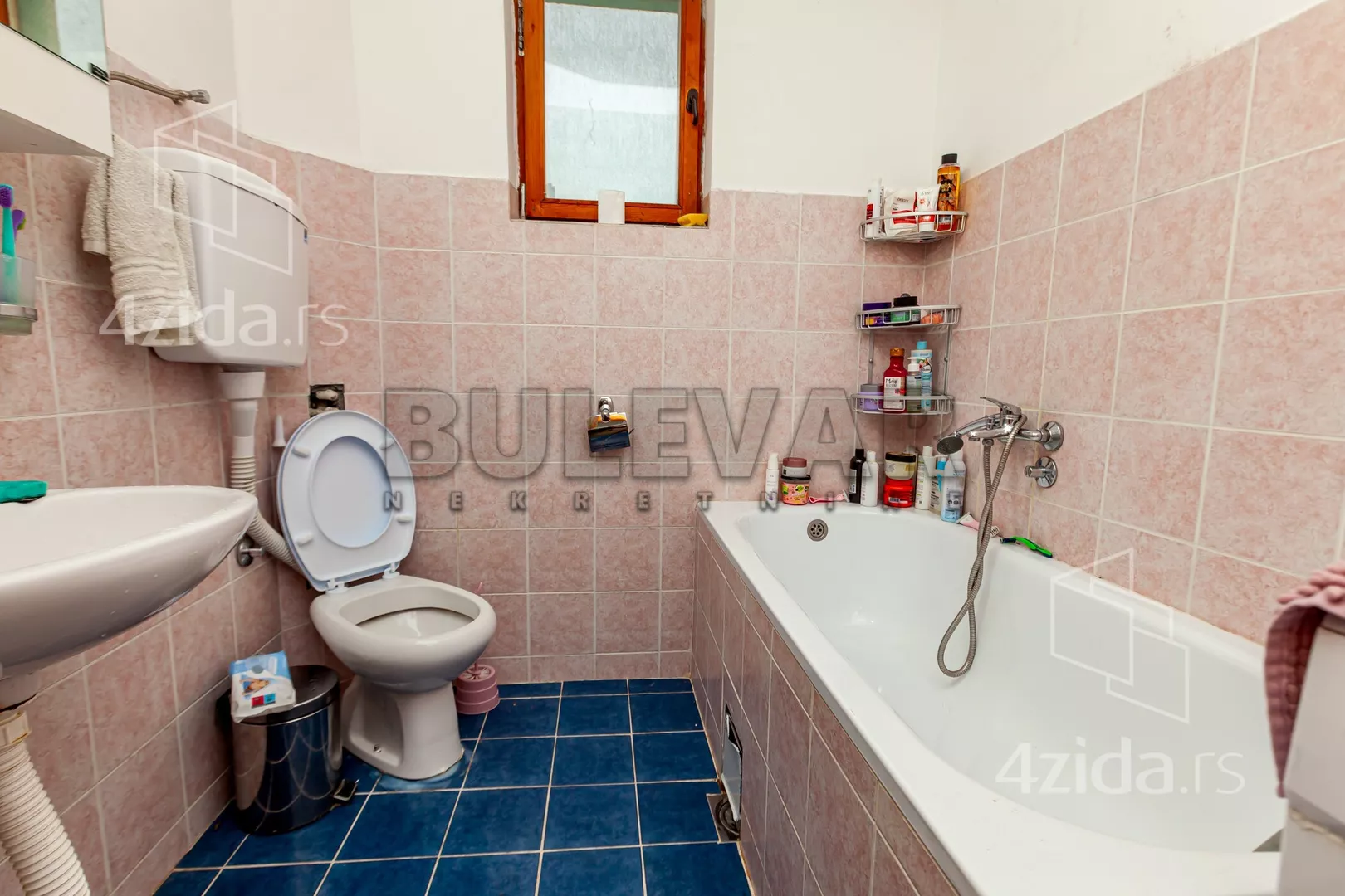 3-etažna kuća | 4zida