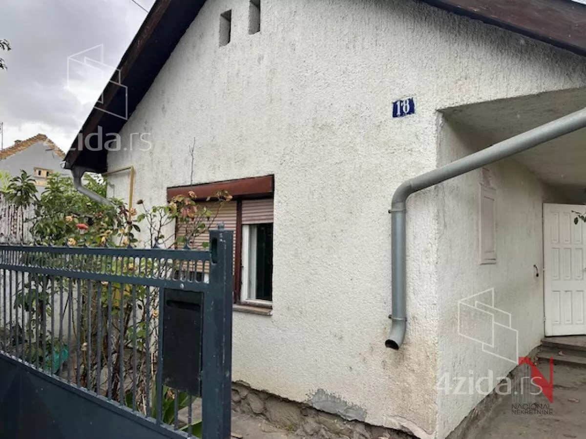 Kuća | 4zida