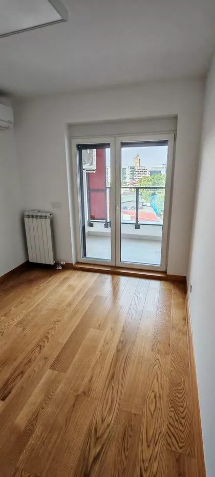 Tošin Bunar | 4zida.rs