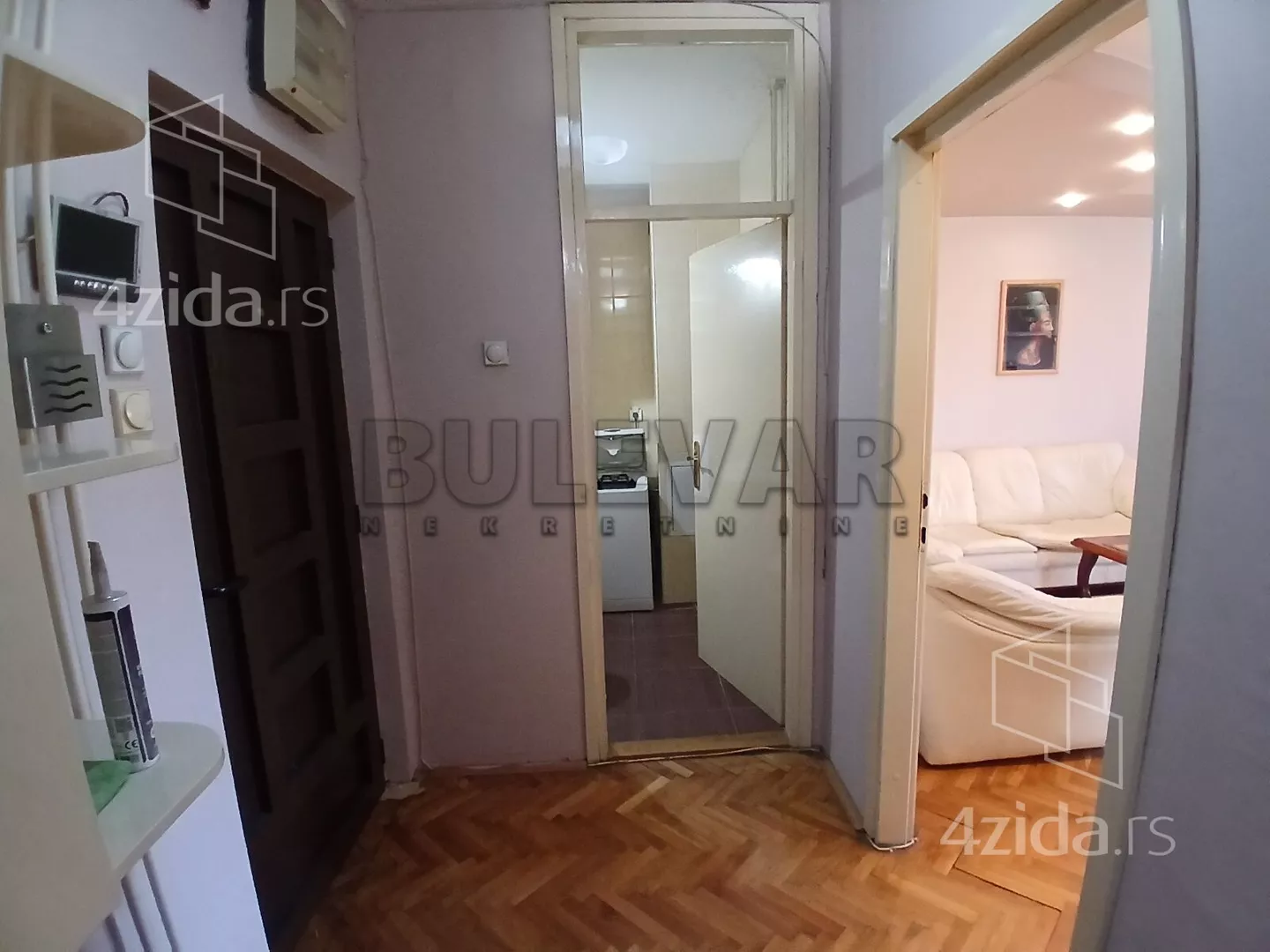 Troiposoban stan | 4zida