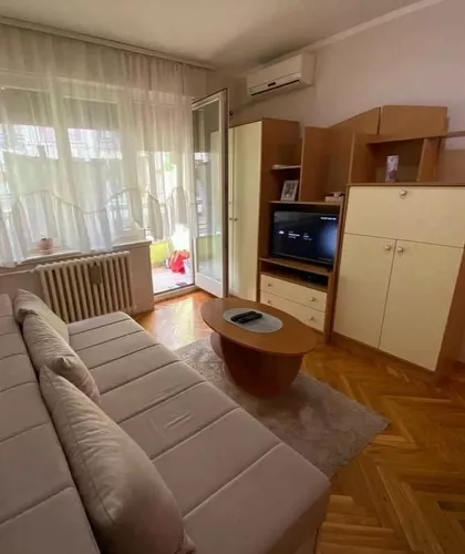 Bulevar Oslobođenja | 4zida.rs