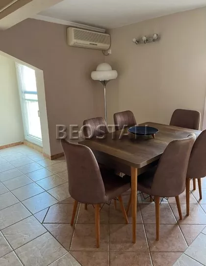 Skendera Kulenovica | 4zida.rs