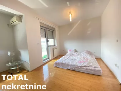 Novi Sad - Centar | 4zida.rs