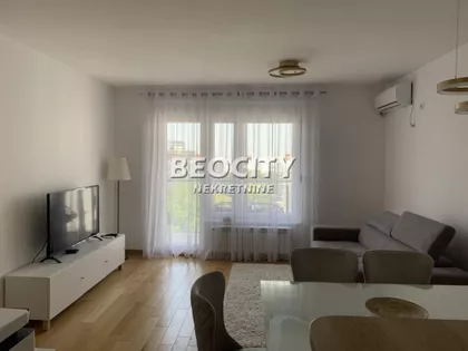 Šumadijska | 4zida.rs