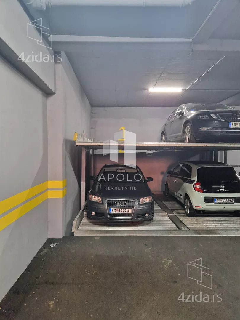 Garaža | 4zida