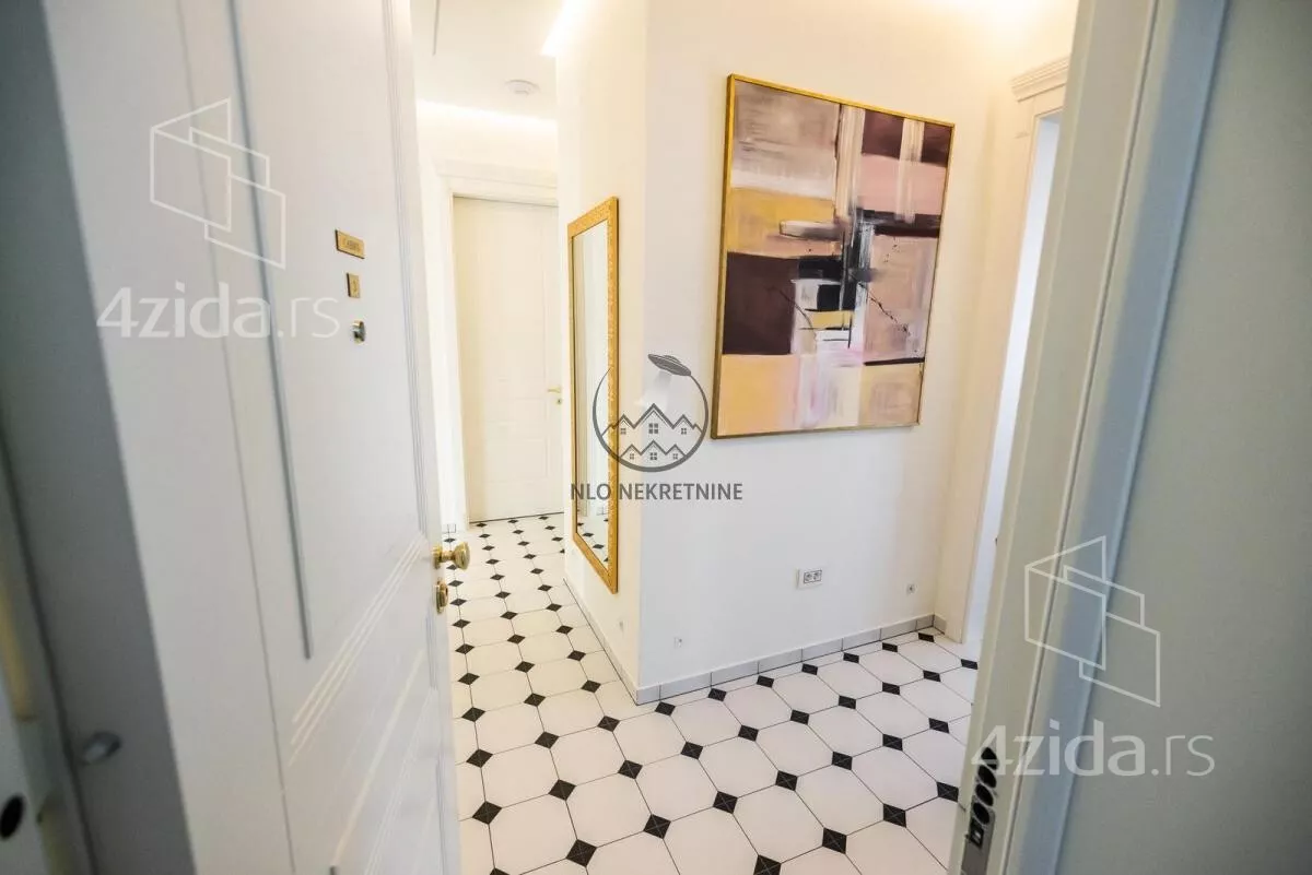 Petosoban stan | 4zida