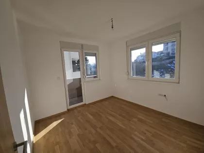 Jelene Lozanić 32 | 4zida.rs