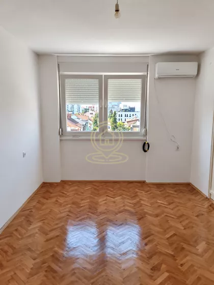 Adamovićevo Naselje | 4zida.rs