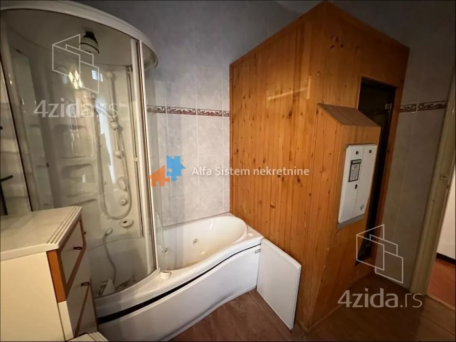 Kancelarija | 4zida