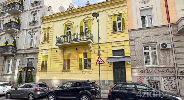 3-etažna kuća | 4zida