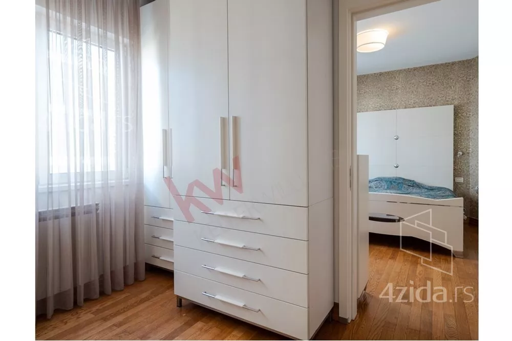 Osmosoban stan | 4zida