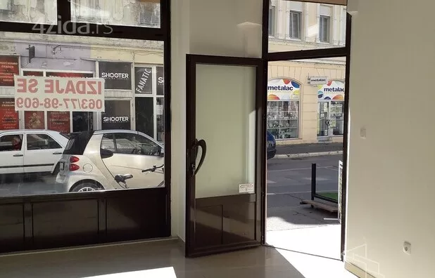 Poslovni prostor | 4zida