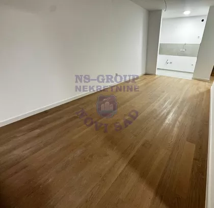 Heroja Pinkija | 4zida.rs