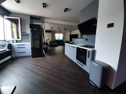 Bulevar Oslobođenja | 4zida.rs