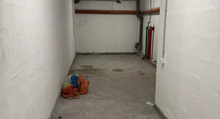 Lokal | 4zida
