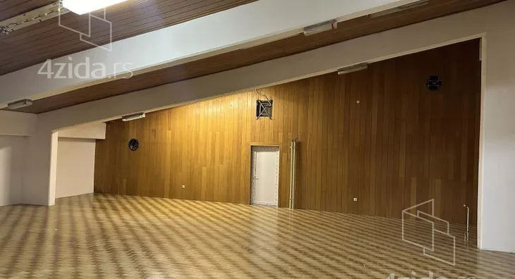 Poslovni prostor | 4zida