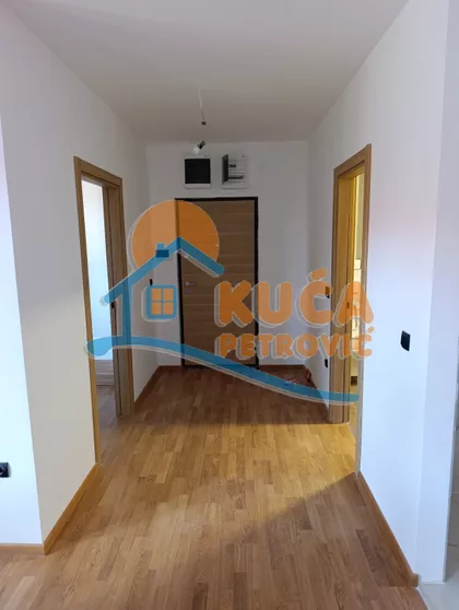 Cara Dušana | 4zida.rs