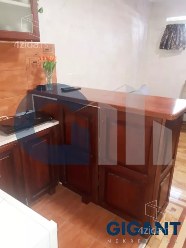 Garsonjera | 4zida