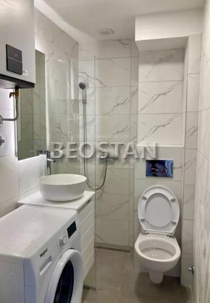 Pariske Komune | 4zida.rs